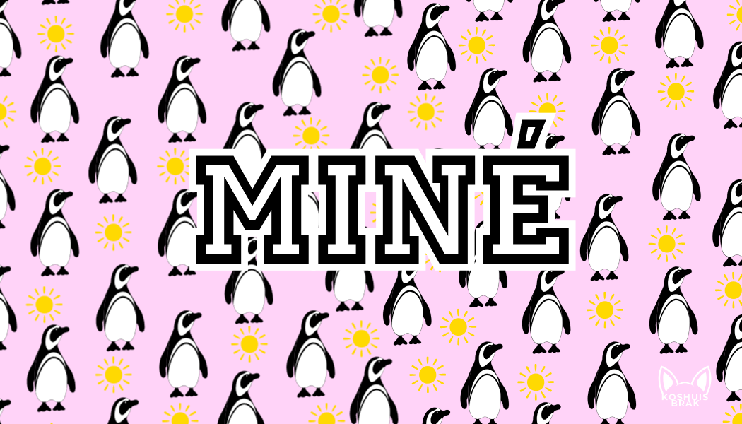 Penguins on Pink Pattern l Summer Towel