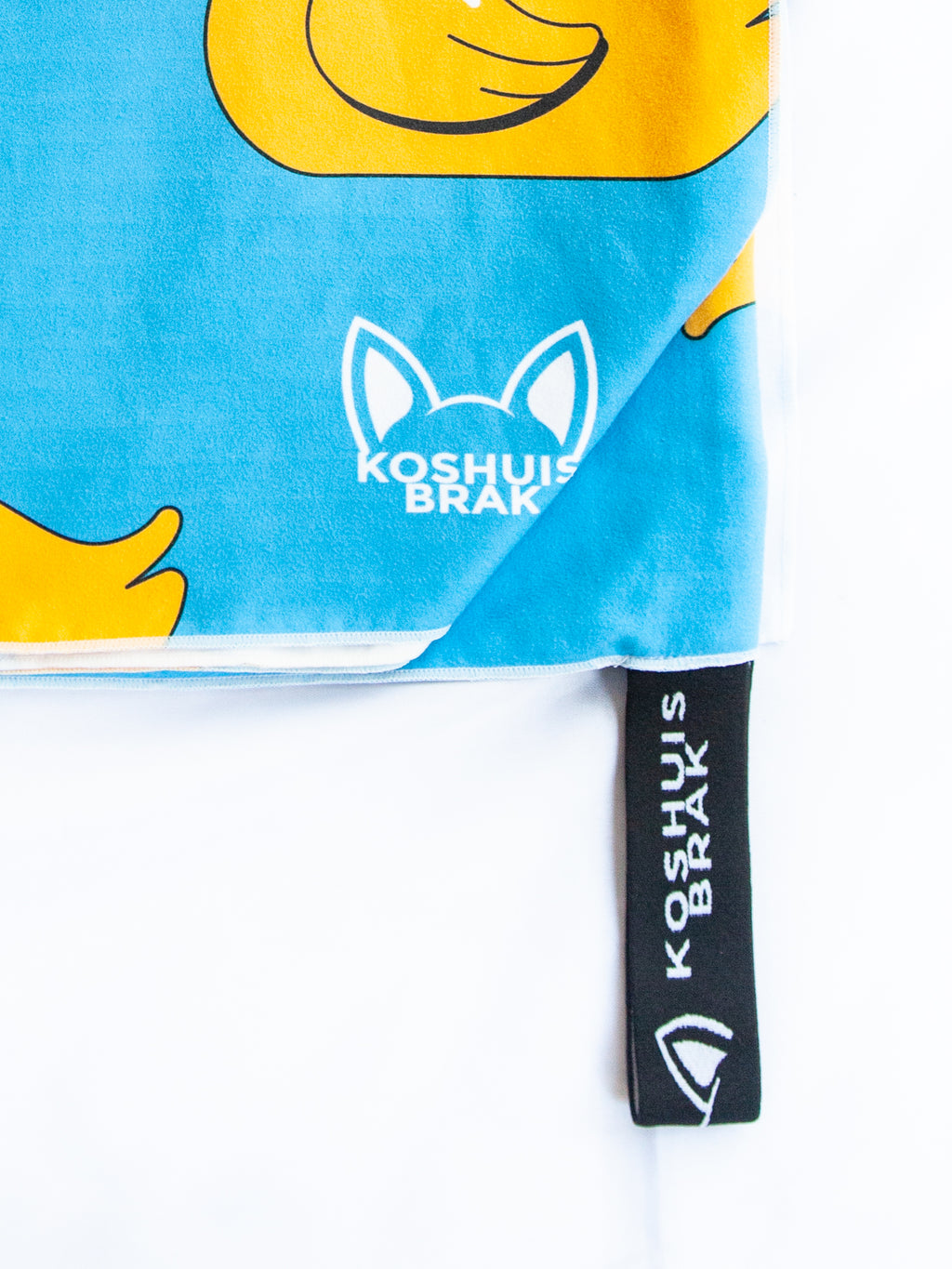 Towel with Duck Pattern (Available in 3 Colours)