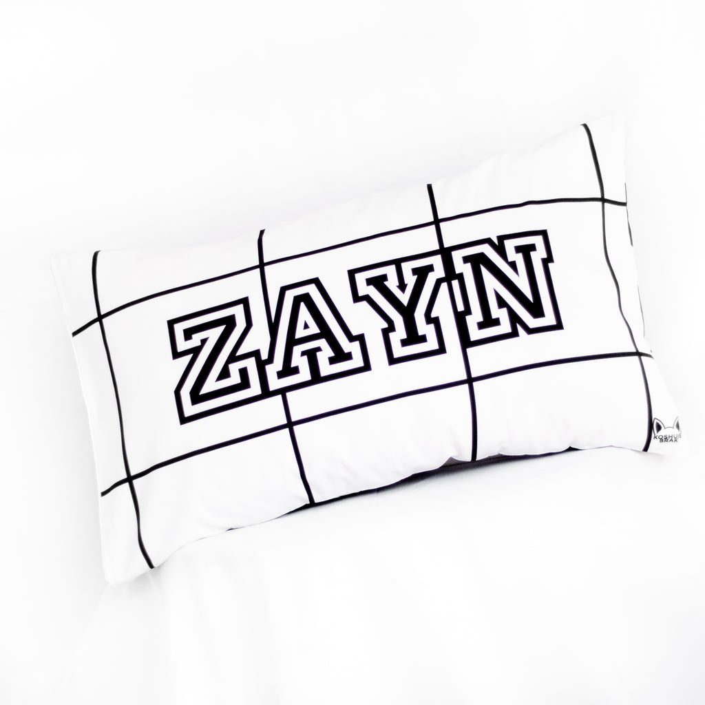 Pillowcase with Paw Pattern