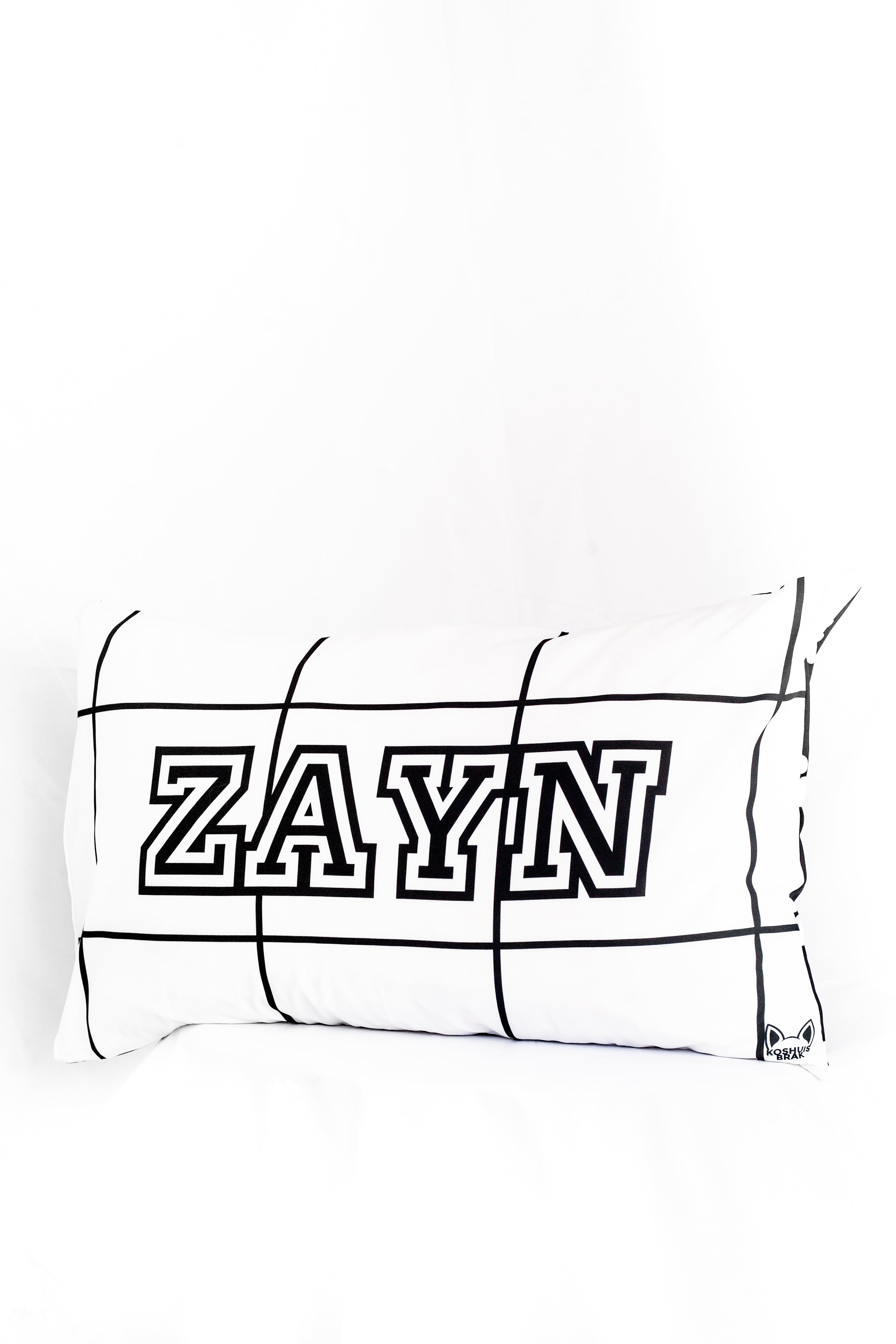 Pillowcase with Paw Pattern