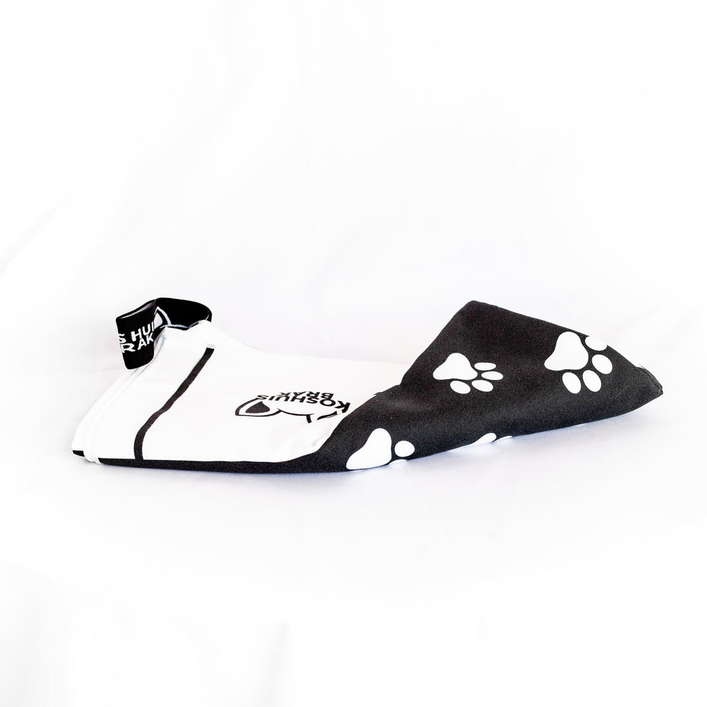 Towel with Paw Pattern (Available in 3 Colours)